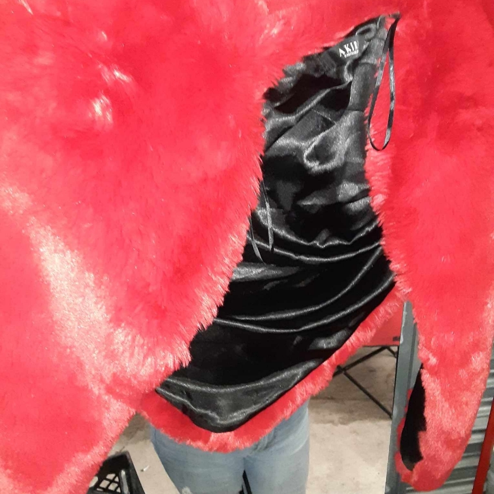 Akira Faux fur cape